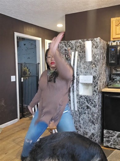 Dancing Dog Delights: Watch This Adorable Performer