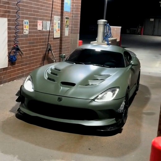 38K views · 2K reactions | Calvo Motorsports 2000HP Dodge Viper V10 Twin Turbo @mc_rippinz vs built motor Supra MK5 @coloradon5x vs 1000HP nitrous Caddy @austin_harmon30 #TURBOKING | TURBO KING | Facebook