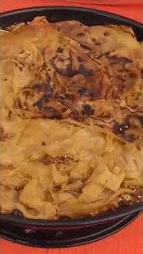 Φτιάχνοντας γλυκιά κολοκυθόπιτα στα κάρβουνα!