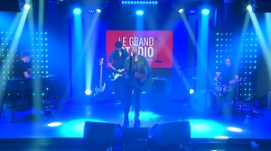 8.3K views · 167 reactions |  Calogero - Le temps  quel est votre titre préféré de l’artiste ? Revivez les lives des artistes venues tout au long de l’année dans Le Grand Studio RTL  • • #calogero #live #musique #music #show #legrandstudio #legrandstudiortl #singer #ericjeanjean #chanteur | RTL | Facebook