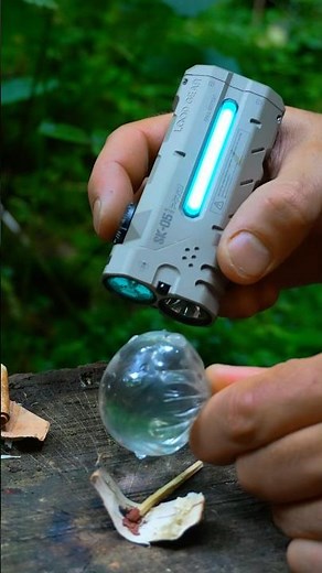 This Survival Flashlight can Start a Fire! #survival #lifehacks #camping #flashlight