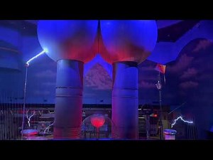 The Lightning Show at The Theatre of Electricity: Museum of Science Boston