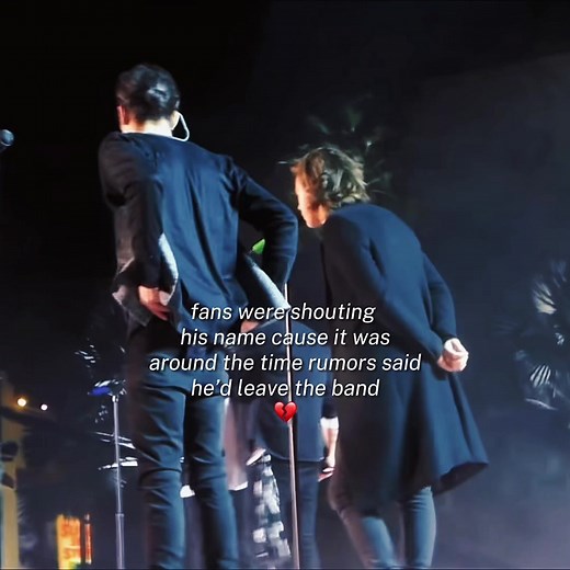 if he knew that a few months later he’d get trashed and booed by the same ppl for chosing life..#zaynmalik