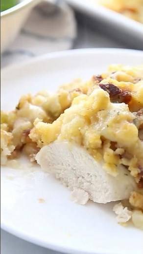 ✨BAKED CHICKEN AND STUFFING✨