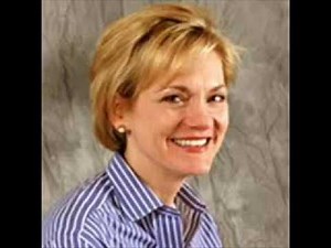 Cindy Wood from Burbank, California