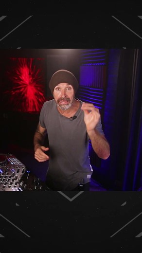 There Are Only 2 DJ Transitions