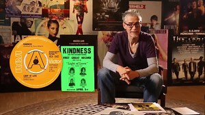 40-Jahre Smokie, eine fast beispiellose Erfolgsgeschichte! Was Chris Norman Official zum Jubiläum und dem Jubiläumspaket "Gold" sagt, erfahrt ihr hier exklusiv im Video... Smokie "Gold" - die ultimative Kollektion mit Raritäten, neuen Songs und Remixen - jetzt bestellen: Deluxe - CD ► http://bit.ly/smokie_CDDeluxe Standard - CD ► http://bit.ly/smokiegold_CDStandard DVD ► http://bit.ly/smokiegold_DVD | 70s disco