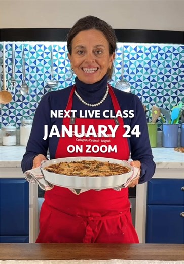Our second live class of Season 19 (and our 110th class since 2020!) is happening on Saturday, January 24th, and I would love for you to join me in my Tuscan kitchen. We’ll make one of my favorite cozy and elegant dishes: a gorgonzola, pear, and walnut quiche. I’ll guide you step by step to make my flaky homemade crust from scratch, and you’ll discover how to balance flavors, where salty gorgonzola meets the sweetness of pears and the crunch of walnuts. We’ll cook together live, so you can follo