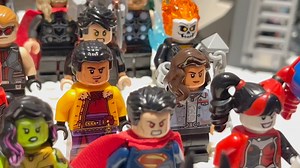 lego 人仔阅兵 放在一起才有气势！漫威dc都有～