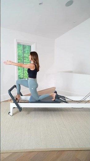 Hip Flexor Stretch Flow