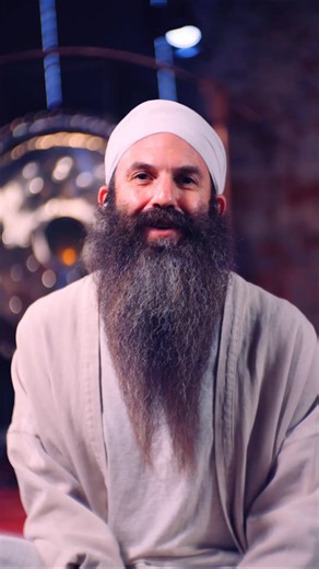 Here’s the way that we drop down below all the intense stress, the frantic confusion, and debilitating fears. In each of our bodies is a reservoir of energy. When we activate it the body is first filled with pleasure, and then secondly the mind experiences deep peace…even bliss. Astrologically speaking, these two great forces of life are Venus and the Moon — Shukra and Soma. On this full moon, we are doing something special and I want to invite you to be a part of it. There is no cost and you ca