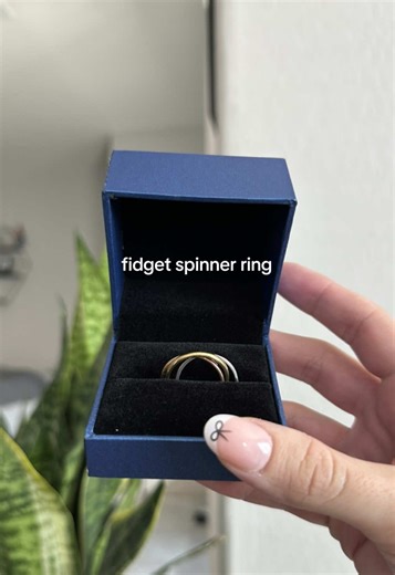 Discover Unique Mixed-Metal Fidget Spinner Rings