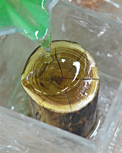 800K views · 2.4K reactions | Luxury Wooden Resin Table Lamp | DIY & Crafts | Facebook