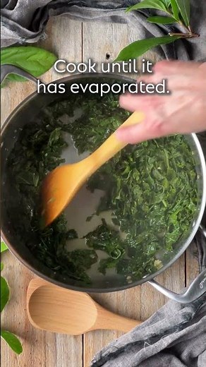 How to Make Sautéed Kale and Mushrooms