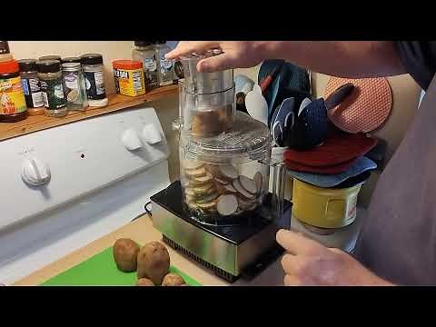 Using The Cuisinart 14-Cup Food Processor Making Scalloped Potatoes!