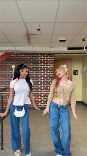 pretty girls 😛🫶🏽 @jilleebeani #miyanevaeh #dance #dancetok #prettygirls #foryou