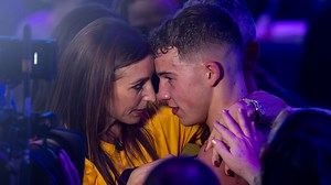 Rubint Réka őrjöngő anyaoroszlánként drukkolt: kulisszafotók Ifj. Schobert Norbi meccséről