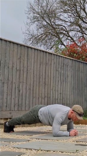Plank | Exercise Demo (Form and Technique)