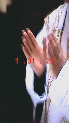 CHETTA on Instagram: "CANT REPLACE ME MERCH LIVE 5PM CT FRIDAY @ SINKREWE.COM