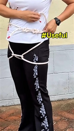 Life Saving Knot You Must Learn Before It's Too Late #climbing #knot #survival #knottying #rescue