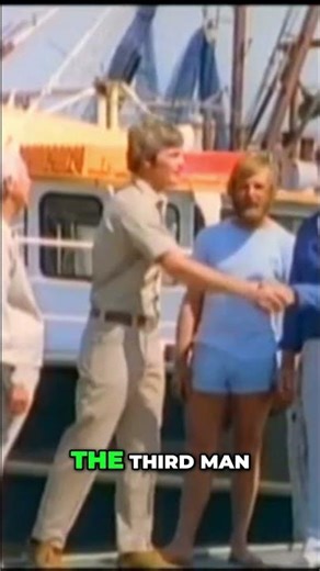 “How Marineland Ropes Sharks 🦈 Capture Technique Revealed!”