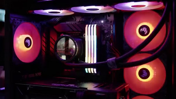 Builds to make you go 襤 No battle station is complete without a drool-worthy custom build powered by an Intel Core processor. Got an epic setup of your own? Reply and share your favourite Intel powered build with us. #Intel13thGen #IamIntel #Intel | Intel | Facebook