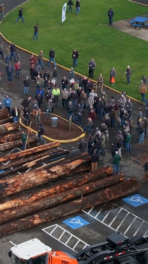 Oregon Logging Conference 2026 — We’re Here 💪🌲 Peters & Keatts Equipment and L&M Truck Sales are here in full force with trucks, trailers, and more on the ground. If you’re at the show, come find us and let’s talk equipment. | Peters & Keatts Equipment Inc.