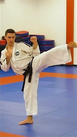 Choong Moo performed by World Champion