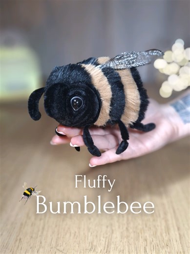 Handmade DIY Bumblebee Tutorial for Cozy Vibes