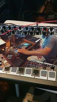 Arturia MiniBrute 2S Makes RAW Hip Hop?! | MPC Live DJ Beat Performance (Big Grime Style)