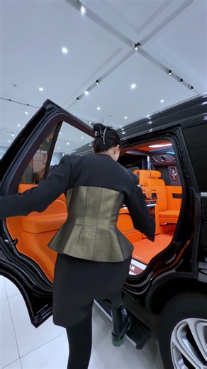 Lincoln Navigator Leader One #LincolnNavigator