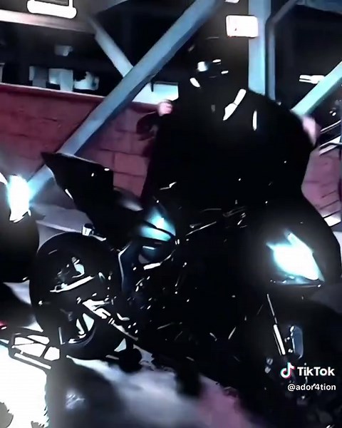Exciting Motorcycle Clips and Edits from TikTok