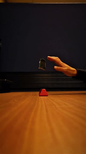 Reasons I love Fingerboarding part 1 #fingerboard #fingerboardingisfun #fingerskateboard