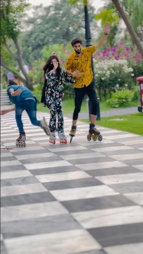 Me sach me gerny wali thi 🥹#sehaaskater #skating #skatinggirl #yotubeshort #youtube #skatinglover