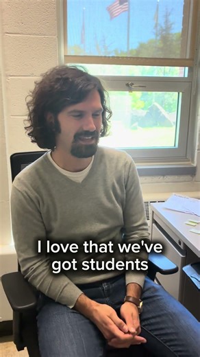 Meet Professor Phil Clifford, director of Sound Engineering Arts! 🎧🧡 #soundengineer #audio #music