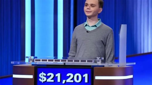 Jeopardy! champ Liam Starnes' winning streak continues as fans slam shake-up