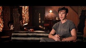 Austin Butler transformed for the role of Elvis in Baz Luhrmann's #ElvisMovie. Hear from the cast and crew about the BTS process for Austin to become the one and only Elvis Presley. | Roadshow NZ