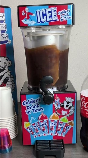 THE COOLEST SLUSHIE MACHINE!! 😎 🥶 #shorts ICEE