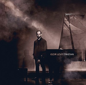 イゴール・レヴィット（Igor Levit）『Tristan』研ぎ澄まされた音で愛と死の物語を奏でる。ヘンツェ、ワーグナー、マーラーの大曲に挑んだアルバム | Mikiki by TOWER RECORDS