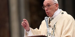 Pope Francis Is Meeting With Alphabet’s Eric Schmidt