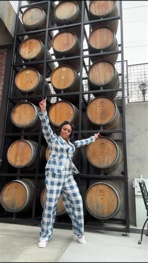 1 DAY TO GO, ATL ⏳ METAVERSE 4 is almost here, and I am beyond excited to see how these tickets have taken off! Women’s History Month deserves this kind of energy. 🤸🏽‍♀️ Five poets. Two singers. One comedian. Two keynote speakers. An uplifting, emotional, high-energy brunch experience created to empower women and welcome men who believe in celebrating women. Doors open at 11AM. The show starts promptly at 12PM and ends at 2PM — do not be late! Grab your tickets through the link in bio or head 