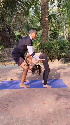 Ekum yoga # Lake Safari Park # Kolkata # Acrobatic practice with my student | Debasish Mali