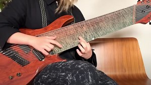 Ichika Nito plays Metallica's Nothing Else Matters on a 14-string guitar