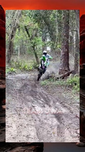 Giving the #motosportinc 1997 KDX220 an absolute melt down around the #bigbuildingsdirect compou 🔥