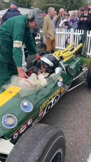 352K views · 8.7K reactions | Jim Clark's winning cars from the 1965 season, together for the first time. What a special celebration at The Goodwood Revival. #jimclark #TeamLotus #goodwoodrevival The Jim Clark Trust | Classic Team Lotus | Facebook