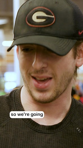 3K views · 31 reactions | The FOX5 Surprise Squad returned to Albertsons to help families pay for groceries as many people struggle with the ongoing government shutdown. "It doesn’t matter what you believe in, where you stand. It’s all about humanity and helping people." Reporter Sophia Bruinsma distributed $100 gift cards to several shoppers. | FOX5 Las Vegas | Facebook