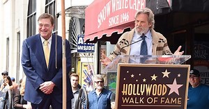 Jeff Bridges resurrects The Dude, delivers eulogy from The Big Lebowski