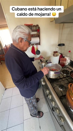 Receta del Sabor: Caldo de Mojarra Cubano