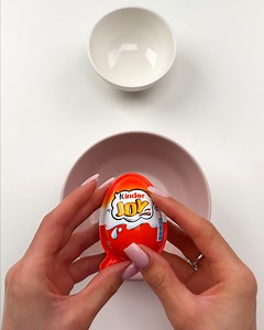 198K views · 162 reactions | Delicious and easy Kinder Joy cookie!  | Make-Up & Hair Tutorials | Facebook