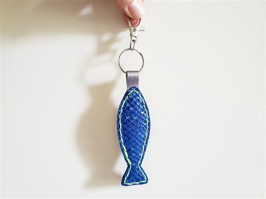 Leather Fish Keychain, Cute Bag Charm, Gift for Fish Lovers, Small Accessory - Etsy